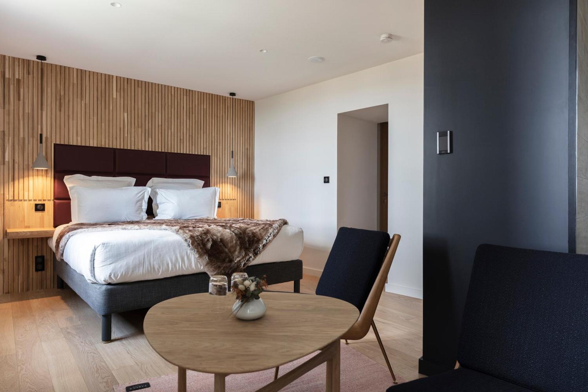 Hotel & Restaurant Origines Par Adrien Descouls - Teritoria Le Broc  Habitación foto